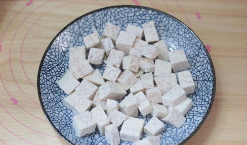 天冷最饞此道菜，蒸一蒸就好，美味營養高，滋補強身，全身熱乎乎——腌制鹽蒸美味